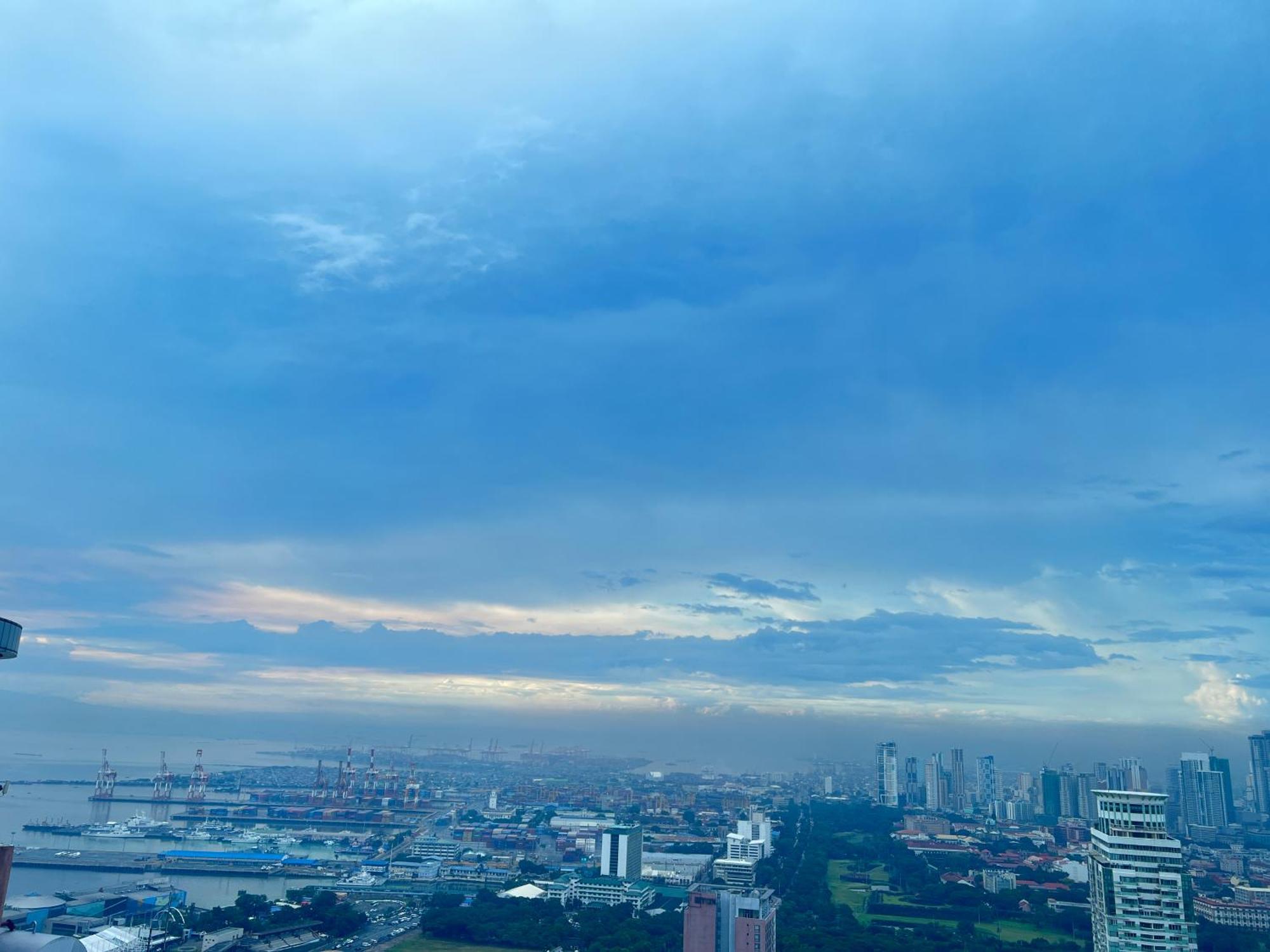 Dreamy Sunset Bay Aparthotel Manila Ngoại thất bức ảnh